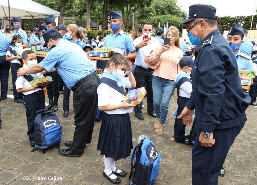 POLICIA